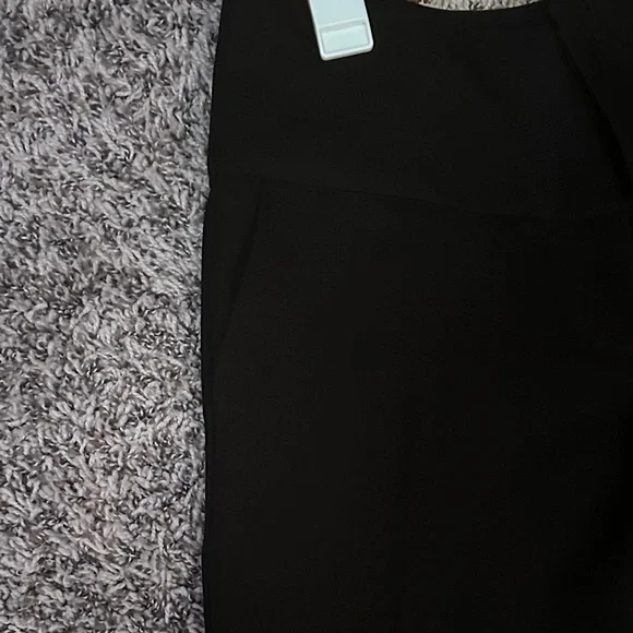 Elegant Black Women's Pants - Picture 4 of 10